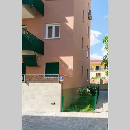 Appartamento Luxury Viki Very Close To Beach