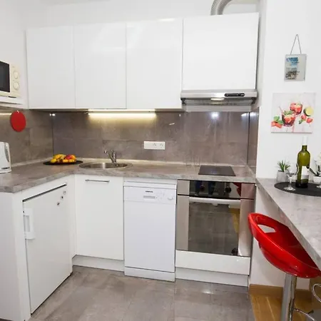 Luxury Viki Very Close To Beach *