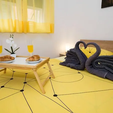 Luxury Viki Very Close To Beach