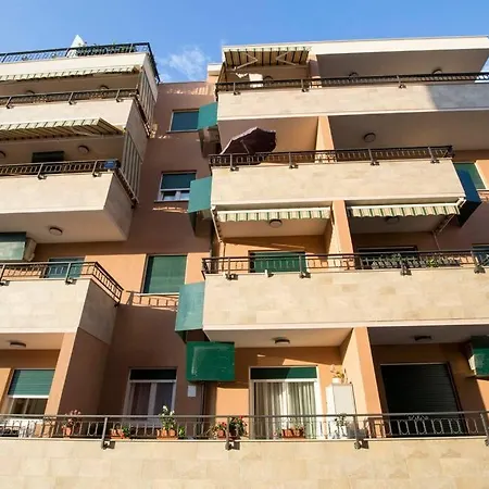 Apartment Luxury Viki Very Close To Beach Split